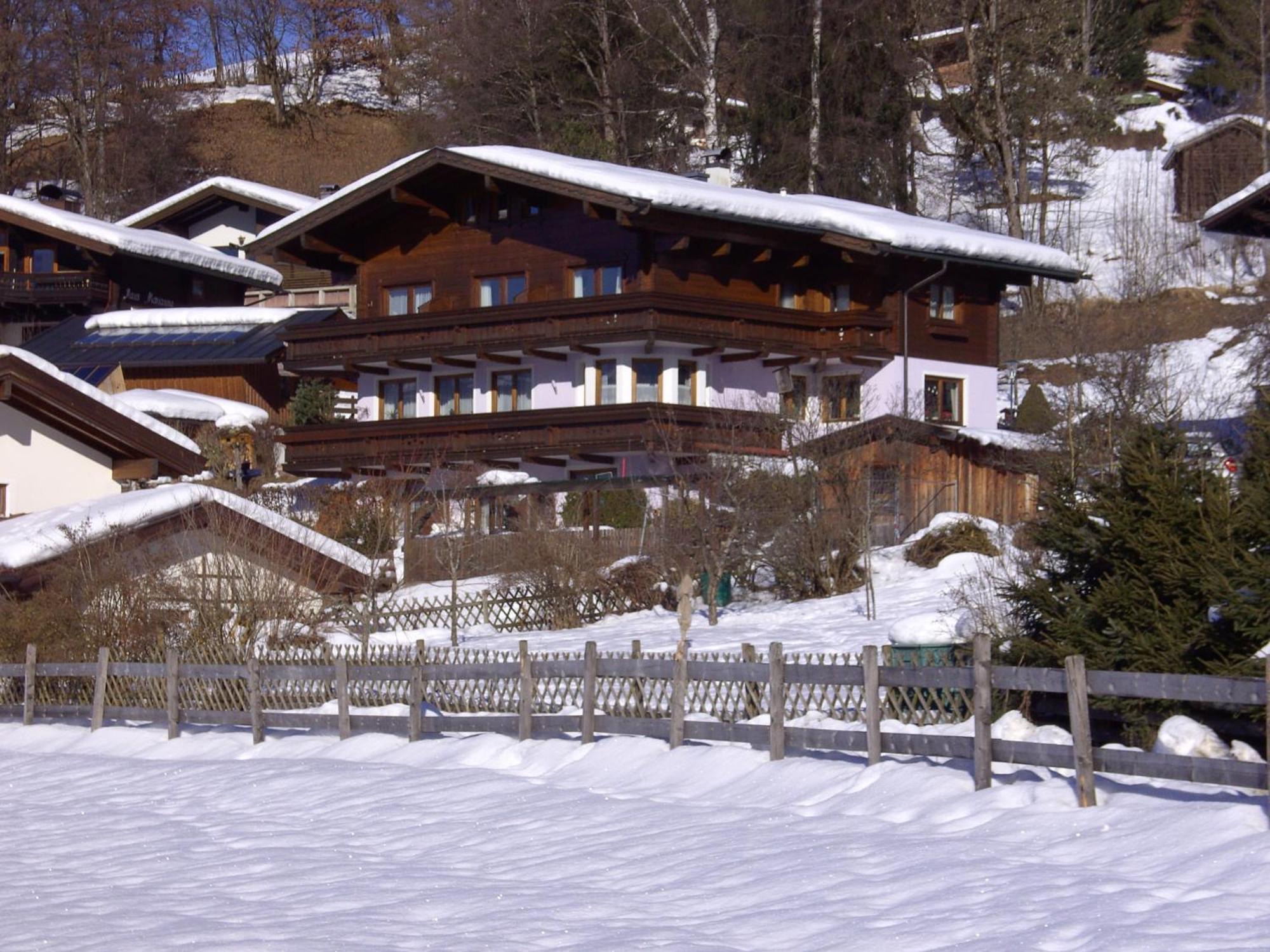 Rosi'S Hotel Maria Alm am Steinernen Meer Exterior photo